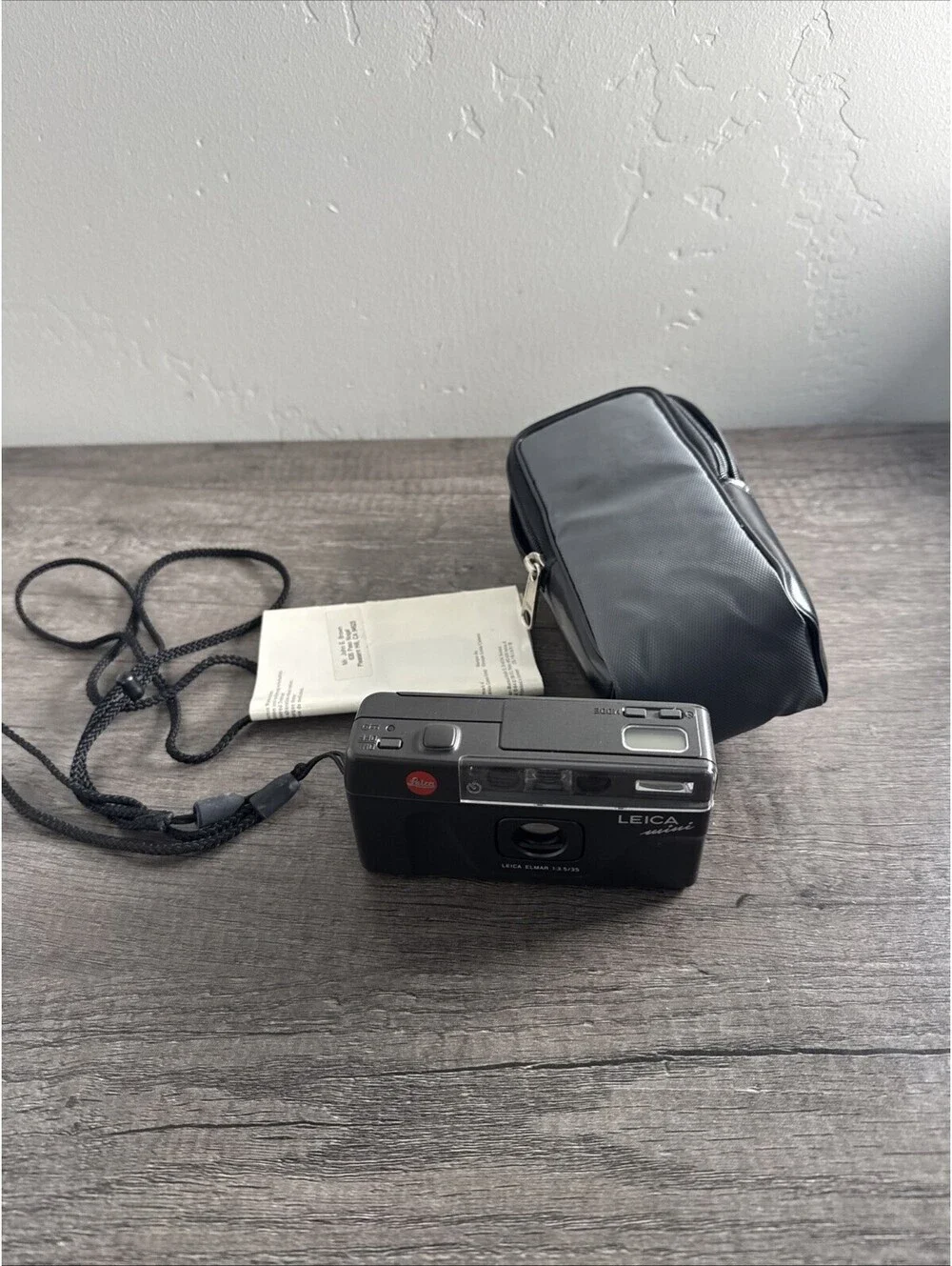 Leica Mini Camera - Leica Elmar lens 1:3 5/35 With Soft Case - Tested And Works